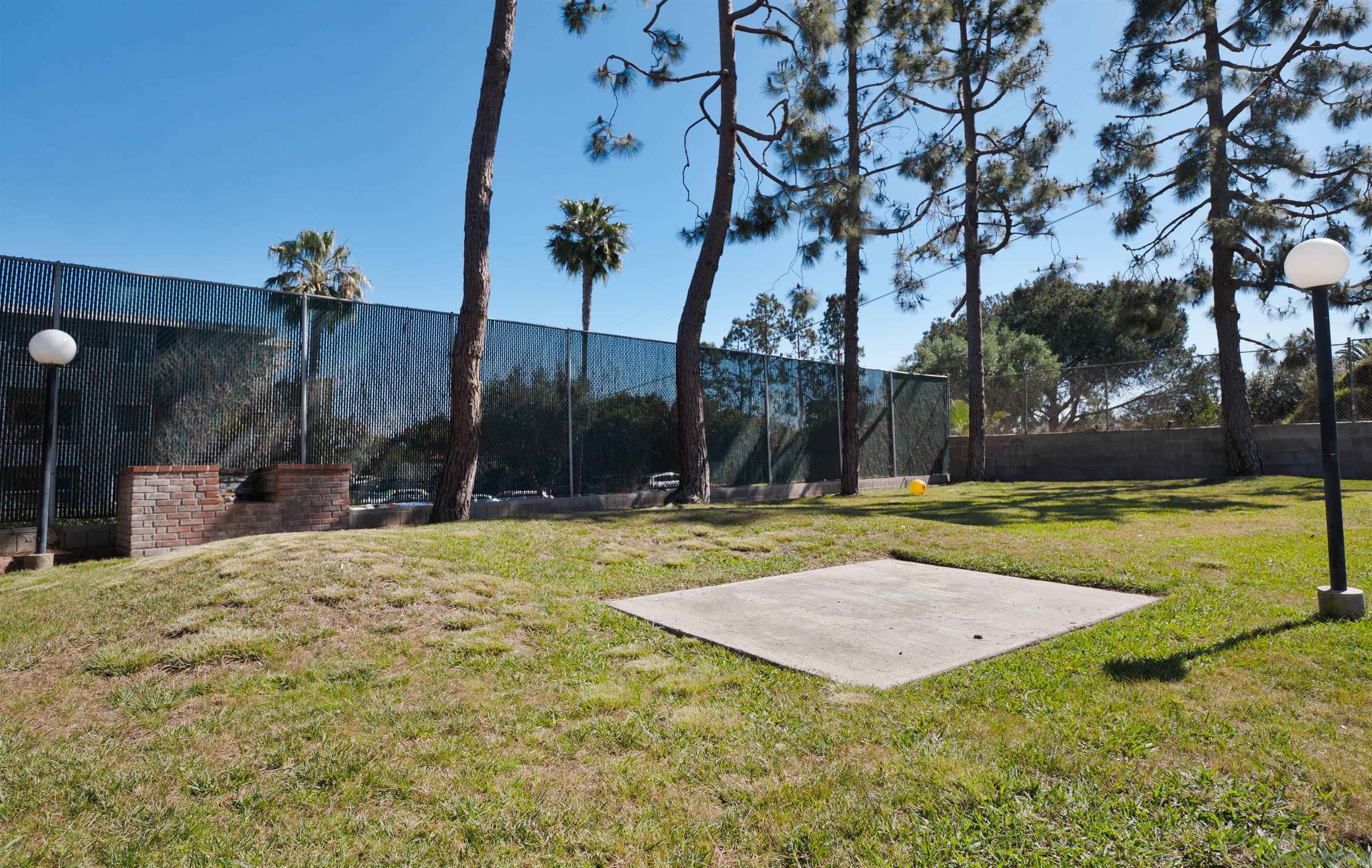 Detail Gallery Image 26 of 27 For 3832  Groton St  #2,  San Diego,  CA 92110 - 3 Beds | 2 Baths