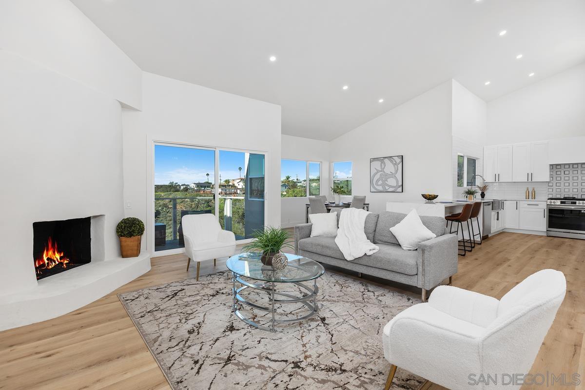 Detail Gallery Image 11 of 36 For 700  Selma Pl, San Diego,  CA 92114 - 4 Beds | 3/1 Baths