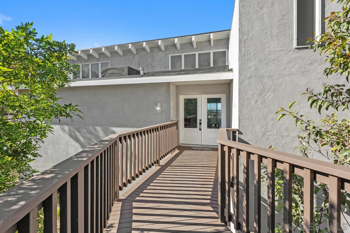 Detail Gallery Image 3 of 36 For 700  Selma Pl, San Diego,  CA 92114 - 4 Beds | 3/1 Baths