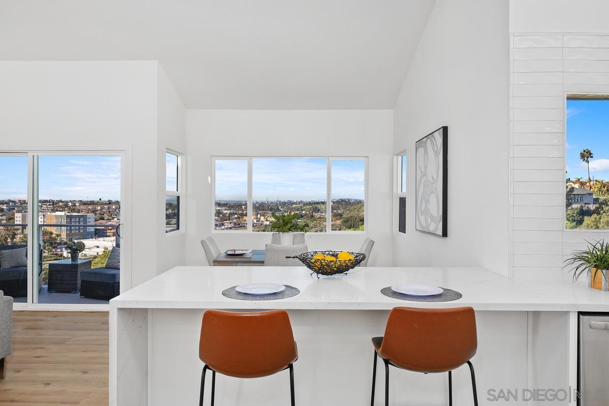 Detail Gallery Image 6 of 36 For 700  Selma Pl, San Diego,  CA 92114 - 4 Beds | 3/1 Baths