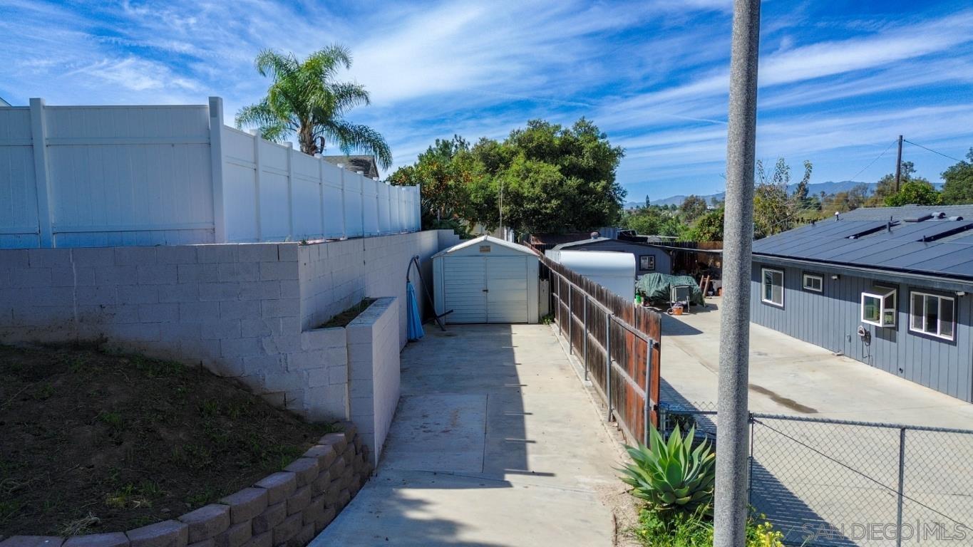 Detail Gallery Image 30 of 30 For 1217  Juliette Place, Fallbrook,  CA 92028 - 3 Beds | 3 Baths