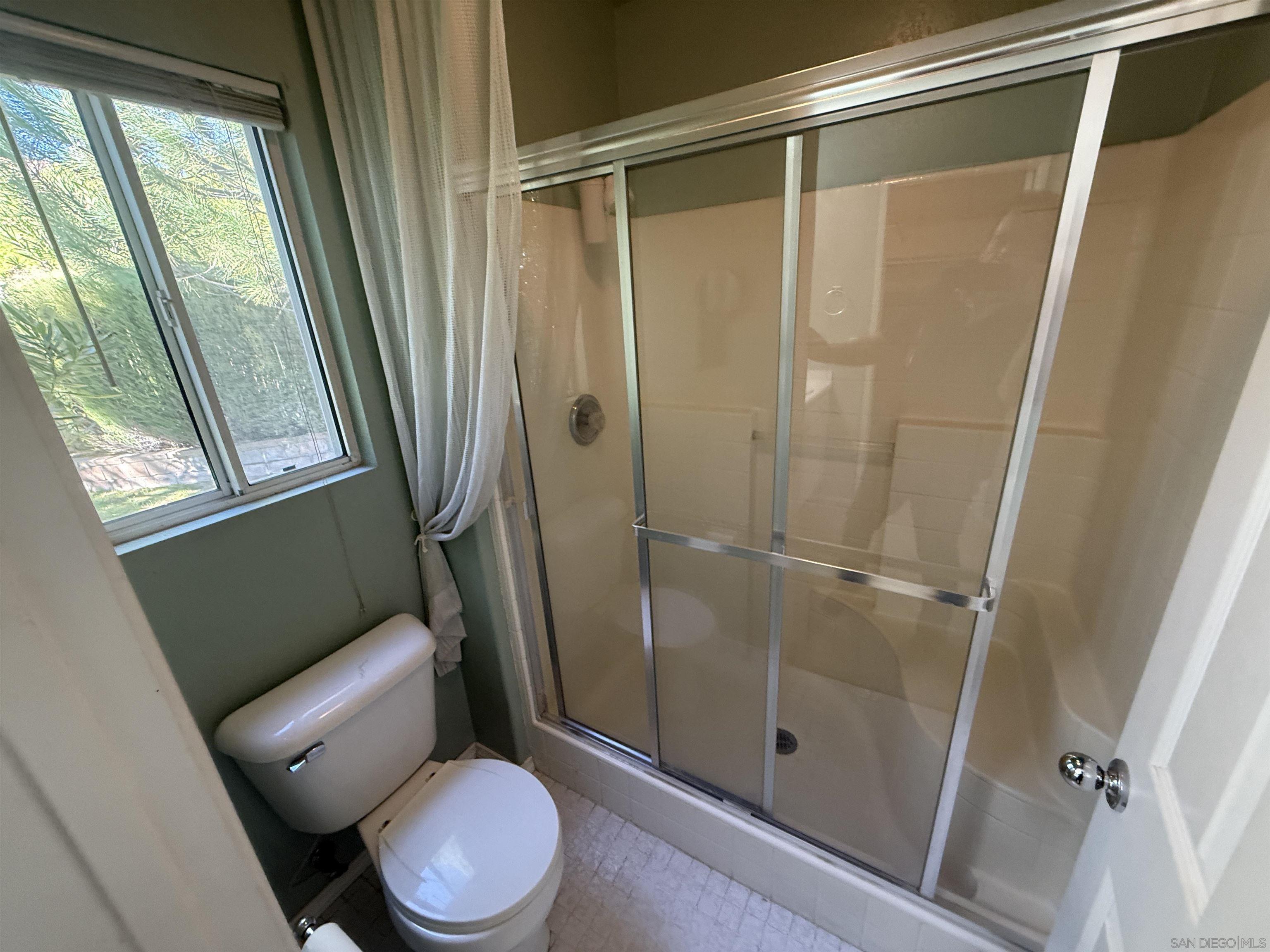 Detail Gallery Image 17 of 44 For 40581  Corte Albara, Murrieta,  CA 92562 - 3 Beds | 2 Baths