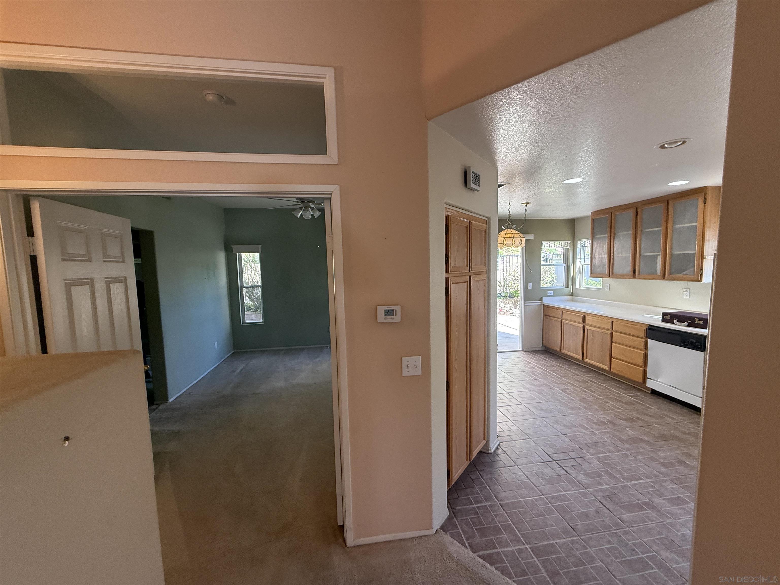 Detail Gallery Image 7 of 44 For 40581  Corte Albara, Murrieta,  CA 92562 - 3 Beds | 2 Baths
