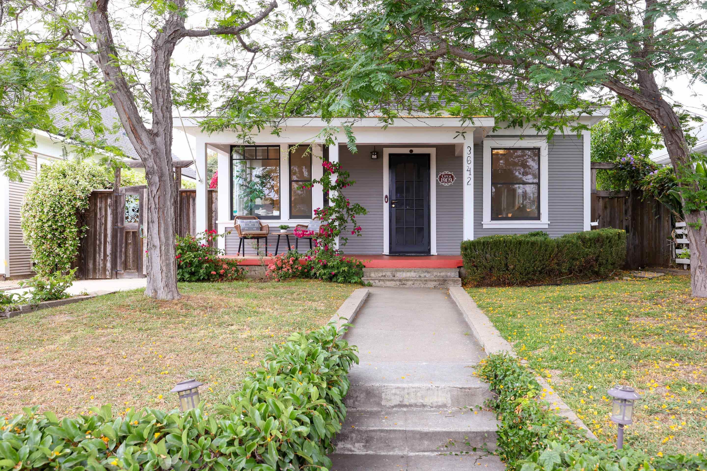 Front Image Thumbnail for SD260005546