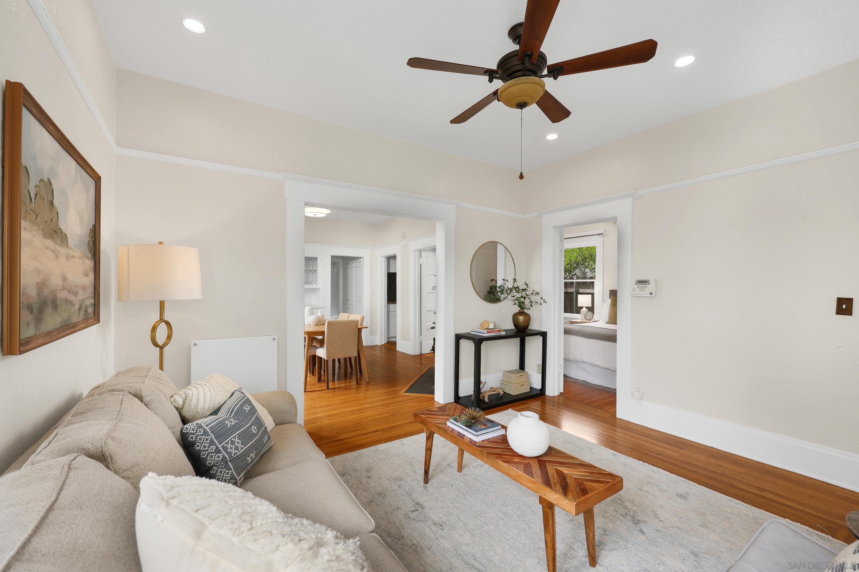 Detail Gallery Image 6 of 37 For 3642  Arizona Street, San Diego,  CA 92104 - 3 Beds | 2 Baths