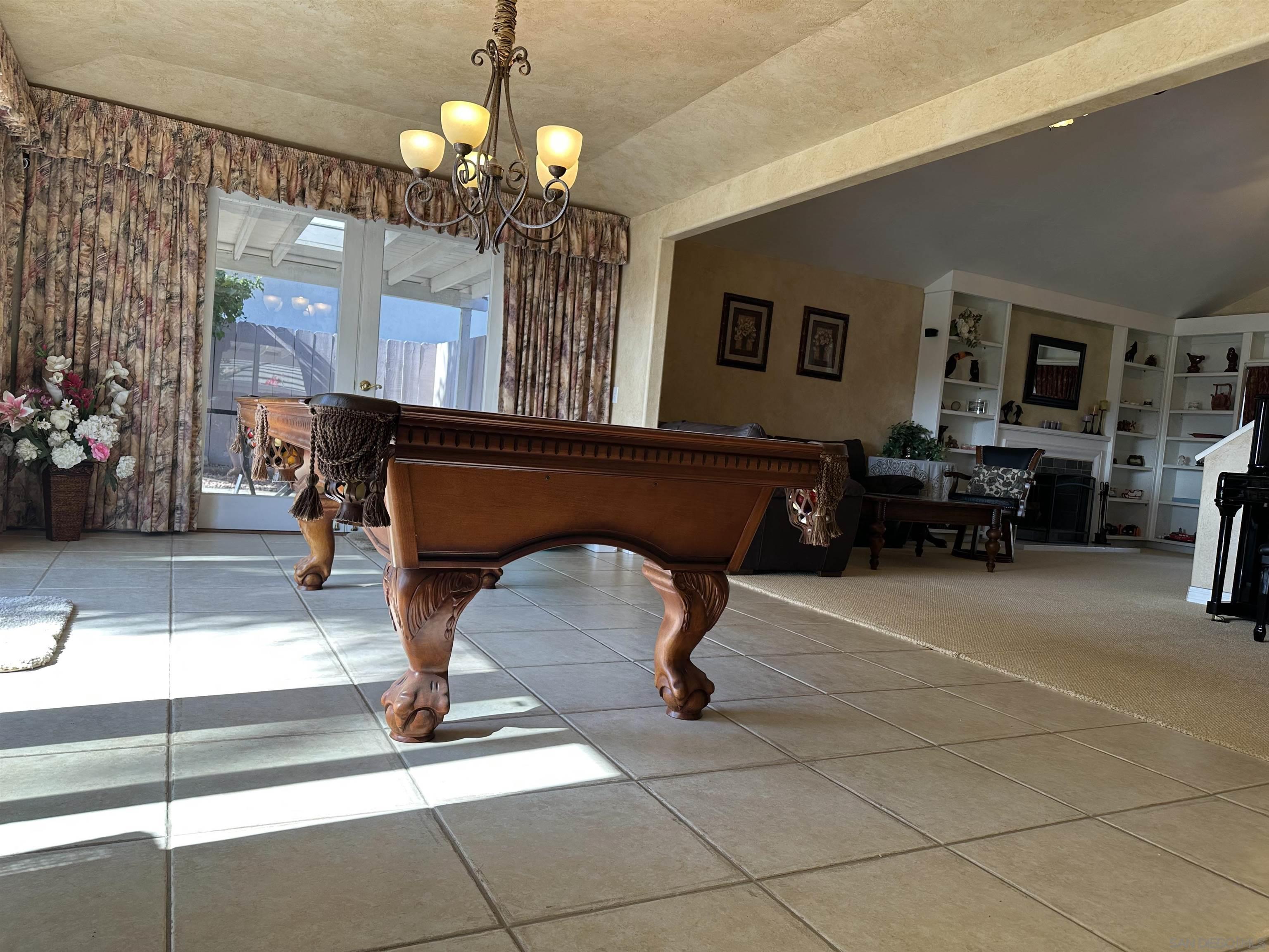 Detail Gallery Image 13 of 47 For 12421  Greens East Rd, San Diego,  CA 92128 - 4 Beds | 2/1 Baths