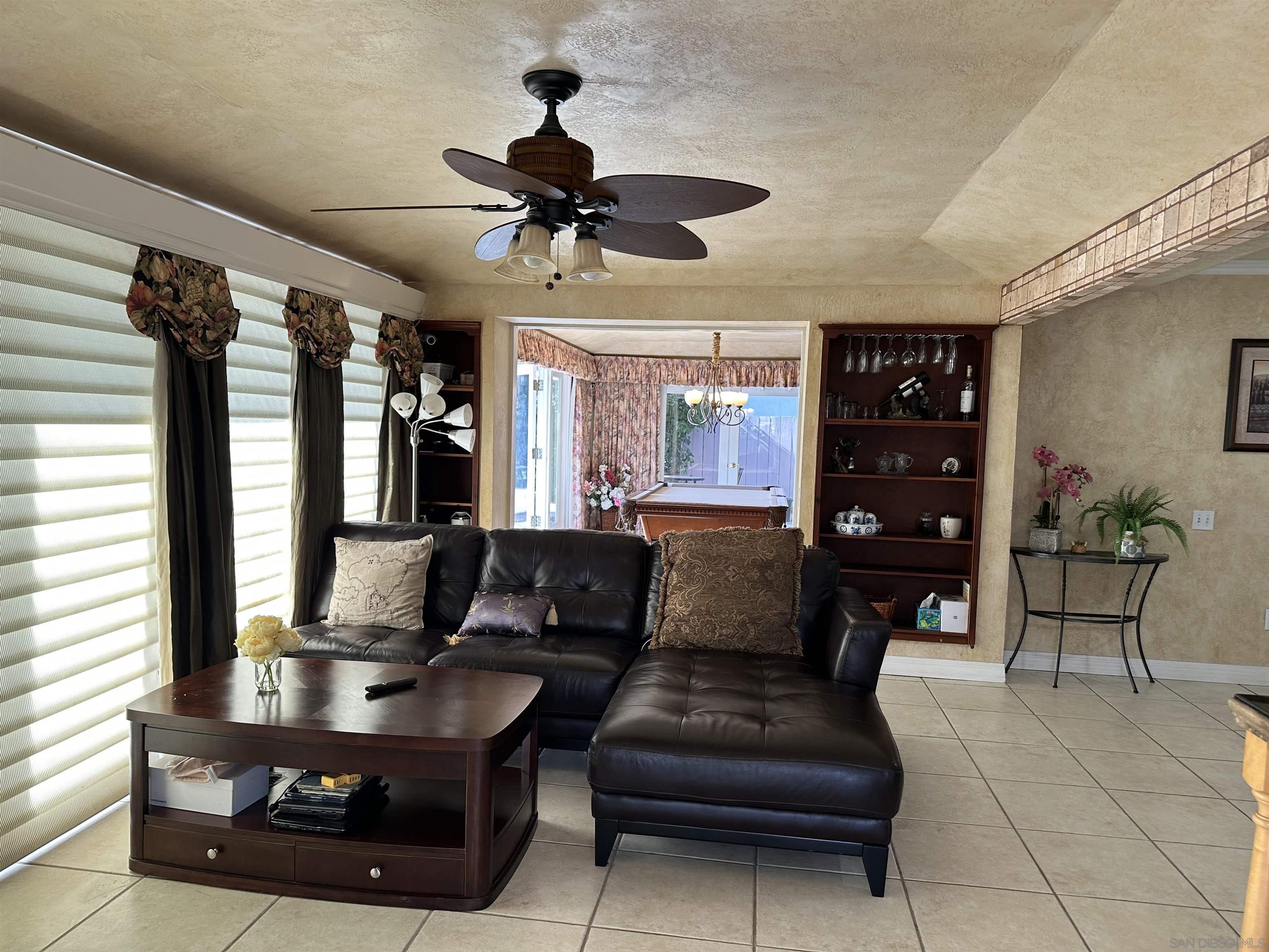 Detail Gallery Image 20 of 47 For 12421  Greens East Rd, San Diego,  CA 92128 - 4 Beds | 2/1 Baths