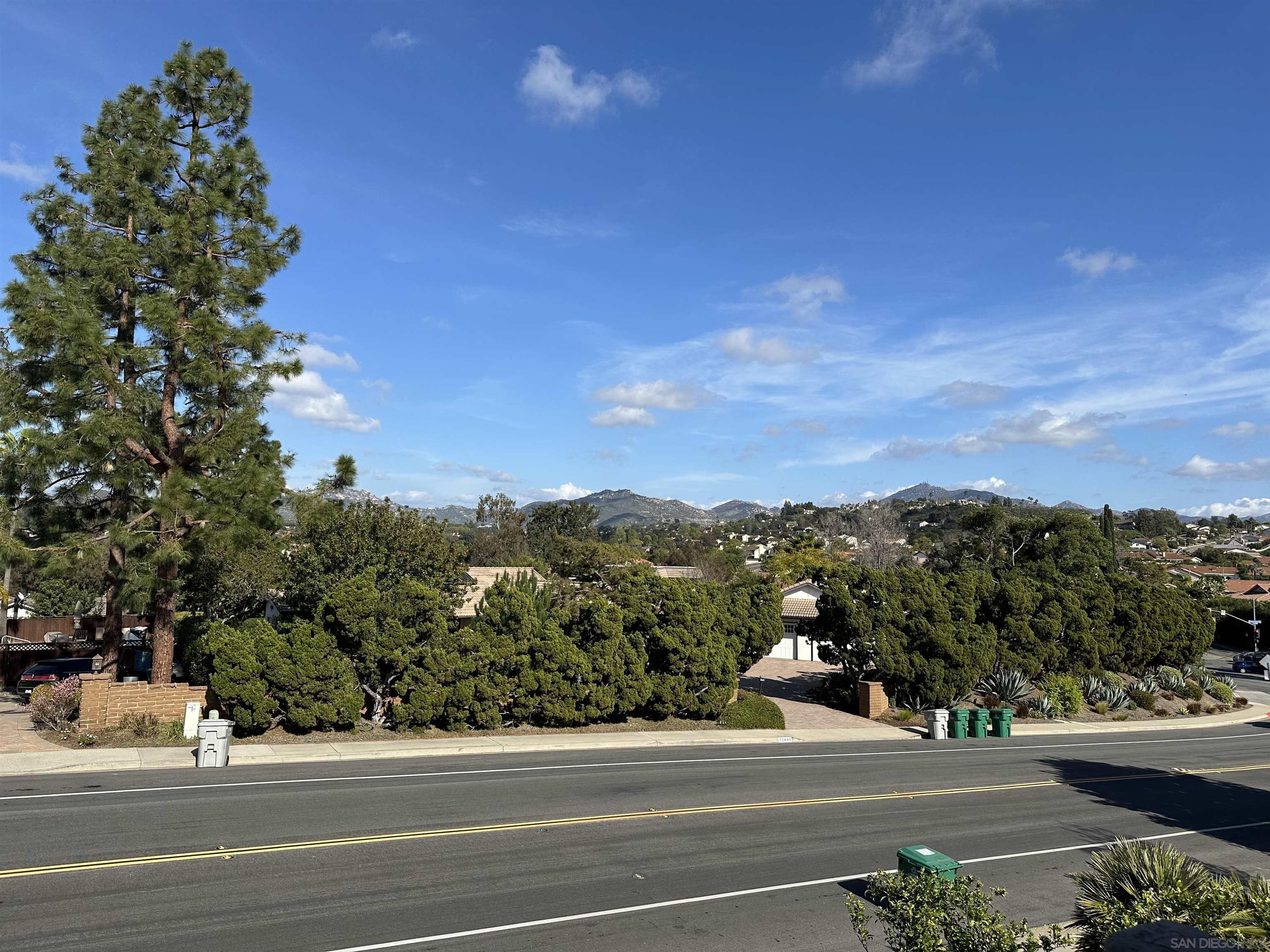 Detail Gallery Image 30 of 47 For 12421  Greens East Rd, San Diego,  CA 92128 - 4 Beds | 2/1 Baths