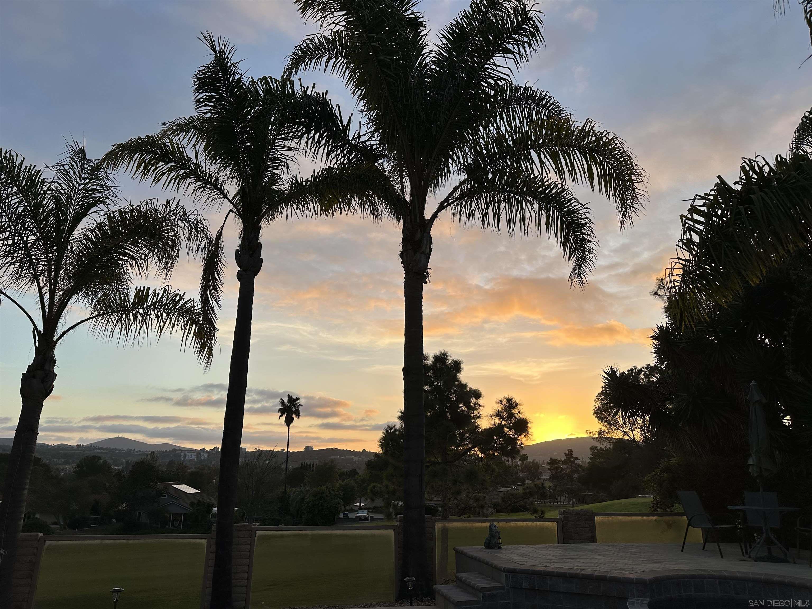 Detail Gallery Image 44 of 47 For 12421  Greens East Rd, San Diego,  CA 92128 - 4 Beds | 2/1 Baths