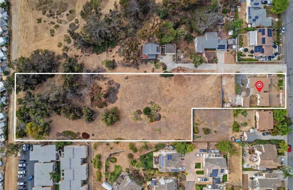 Detail Gallery Image 19 of 26 For 160 N Del Mar Ave, Chula Vista,  CA 91910 - 4 Beds | 2 Baths