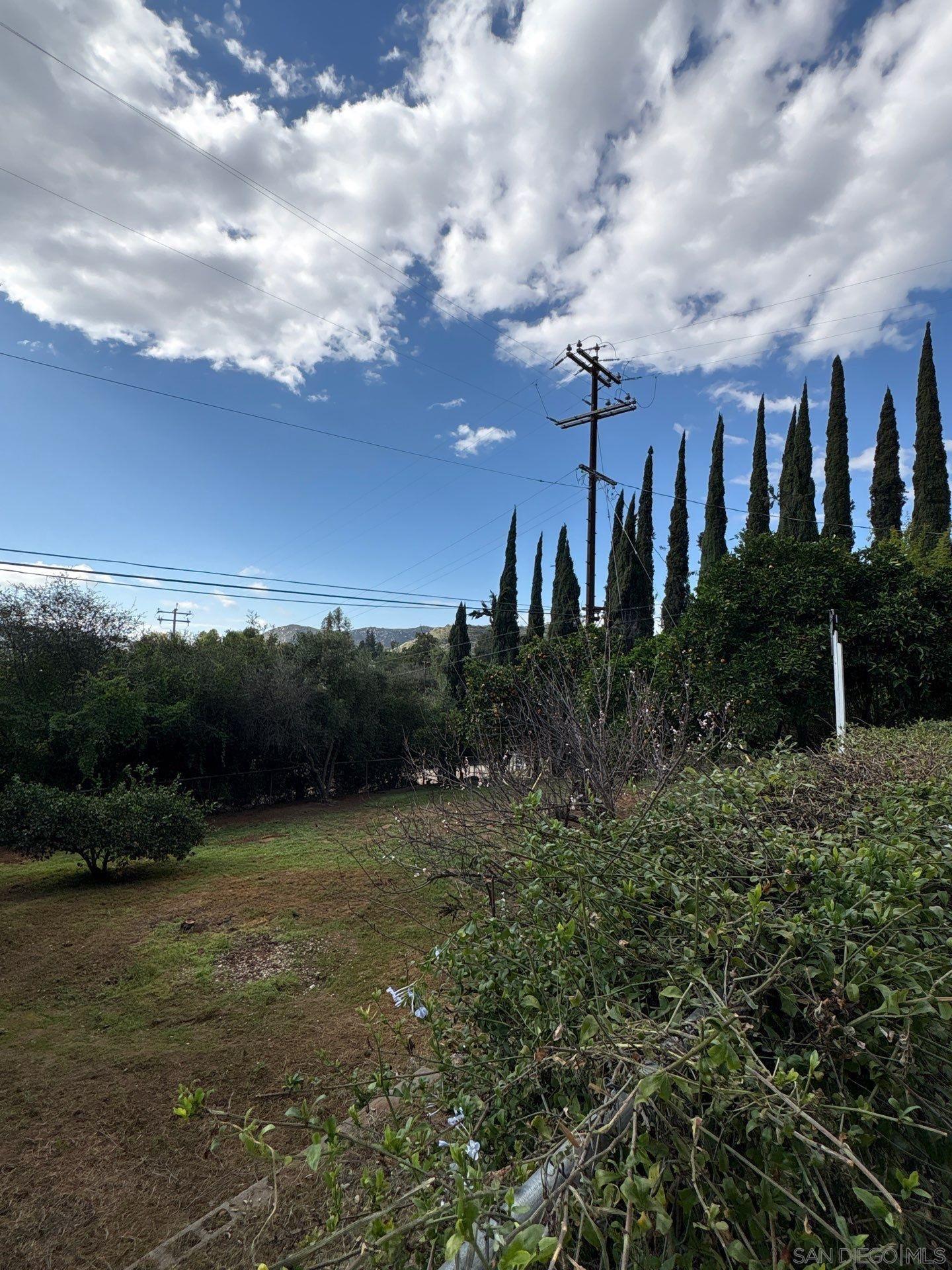 Detail Gallery Image 20 of 23 For 1172  North Ave, Escondido,  CA 92026 - 3 Beds | 2 Baths