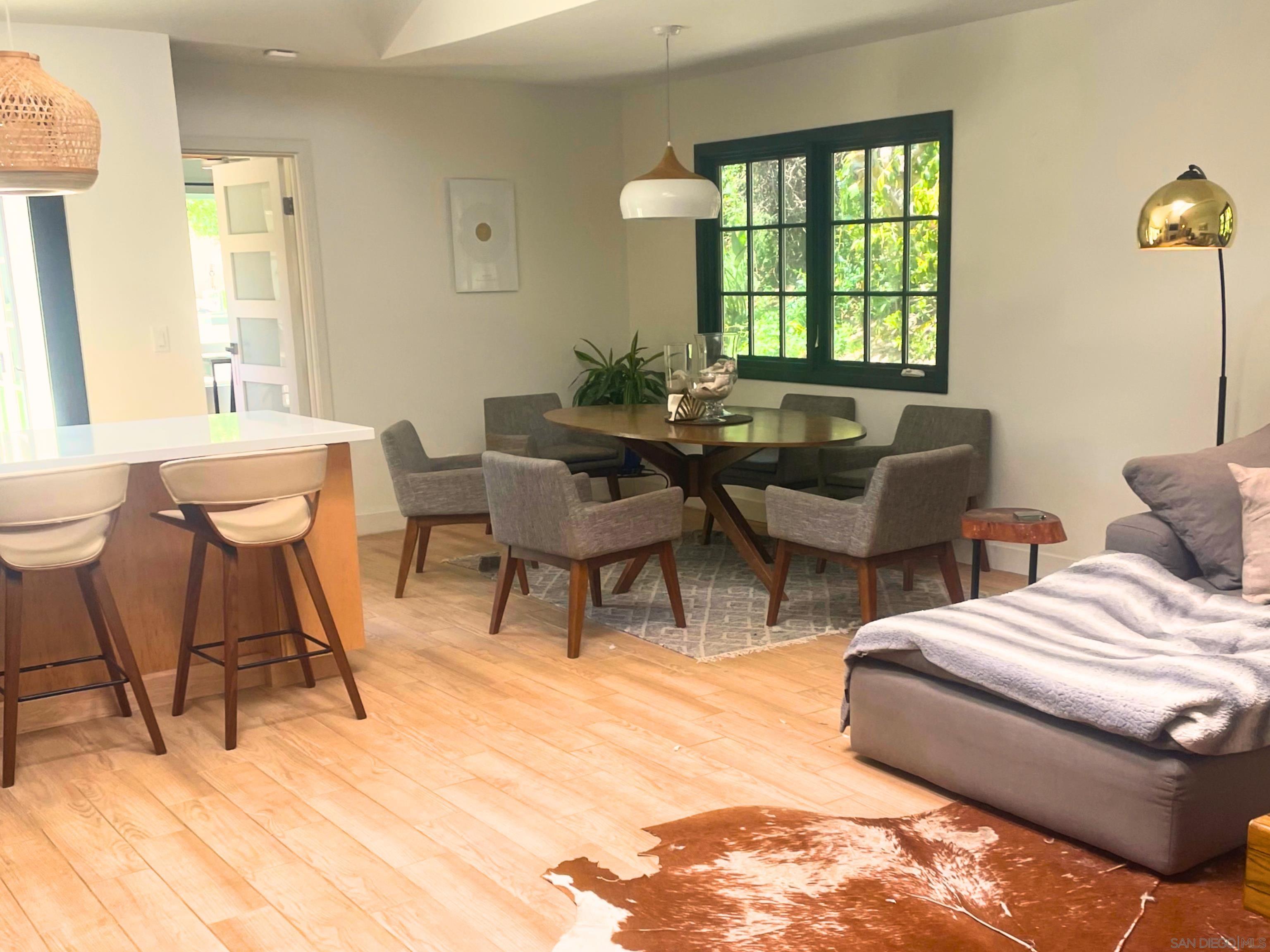 Detail Gallery Image 13 of 46 For 13546  Mango Dr, Del Mar,  CA 92014 - 5 Beds | 3 Baths