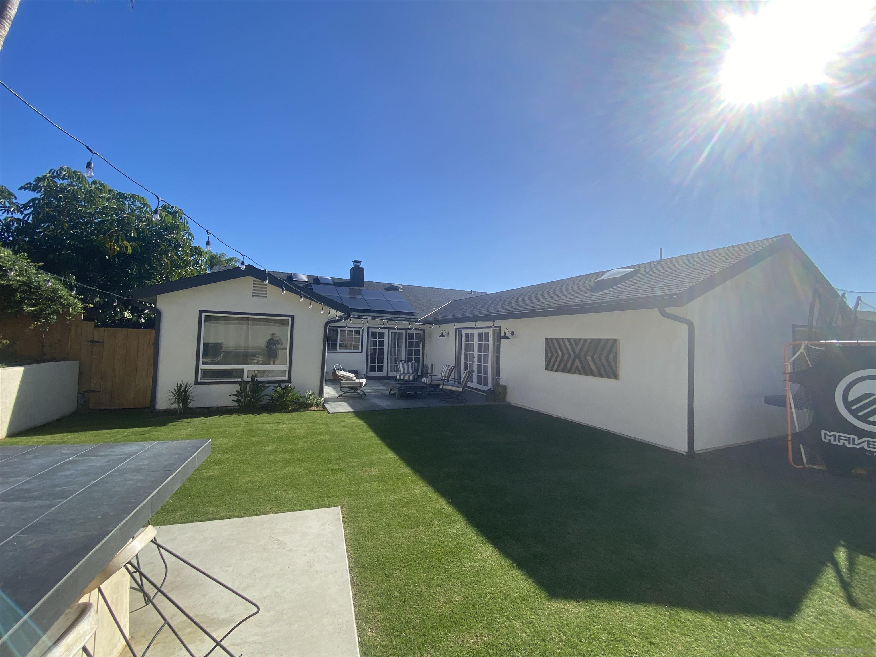 Detail Gallery Image 21 of 46 For 13546  Mango Dr, Del Mar,  CA 92014 - 5 Beds | 3 Baths