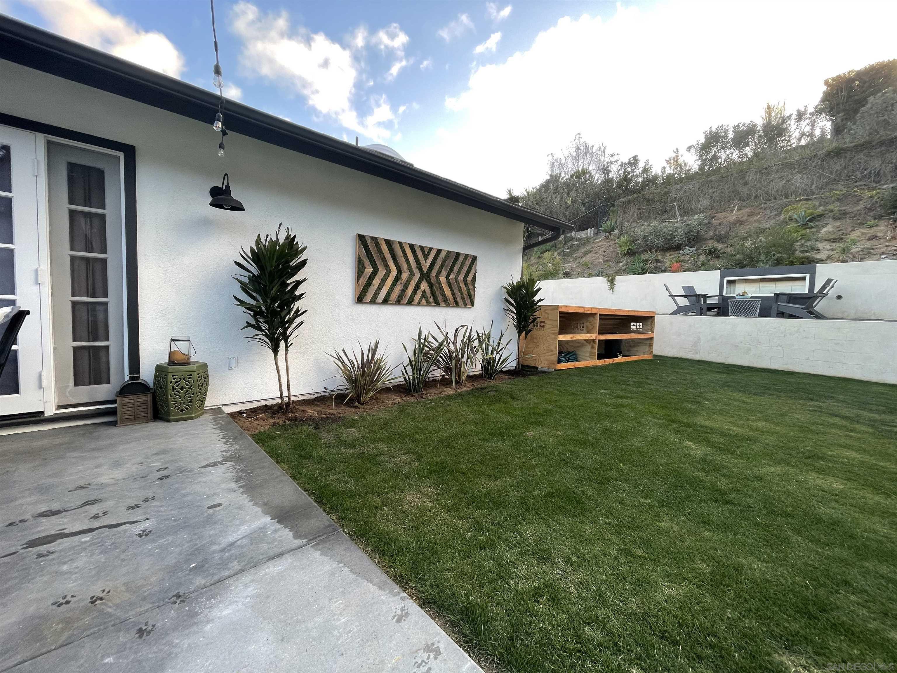 Detail Gallery Image 30 of 46 For 13546  Mango Dr, Del Mar,  CA 92014 - 5 Beds | 3 Baths