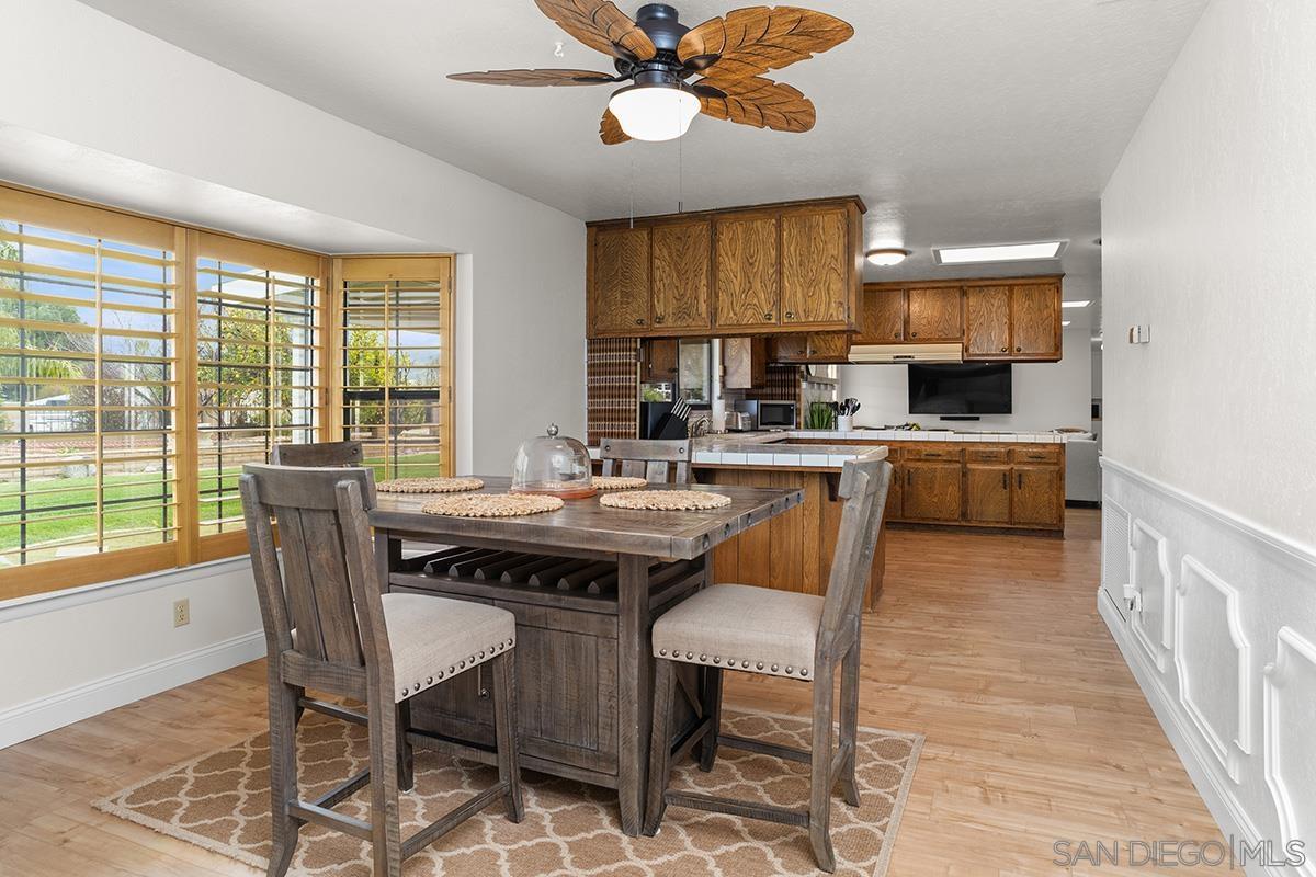 Detail Gallery Image 13 of 40 For 43860  Mandarin Drive, Hemet,  CA 92544 - 4 Beds | 2/1 Baths