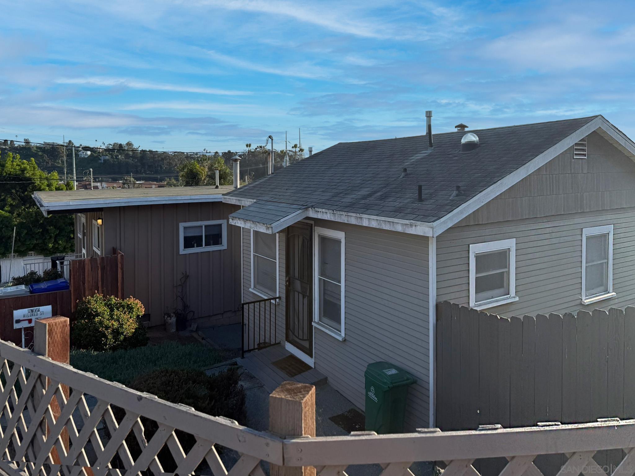 Detail Gallery Image 3 of 4 For 1270  Colusa Street, San Diego,  CA 92110 - – Beds | – Baths