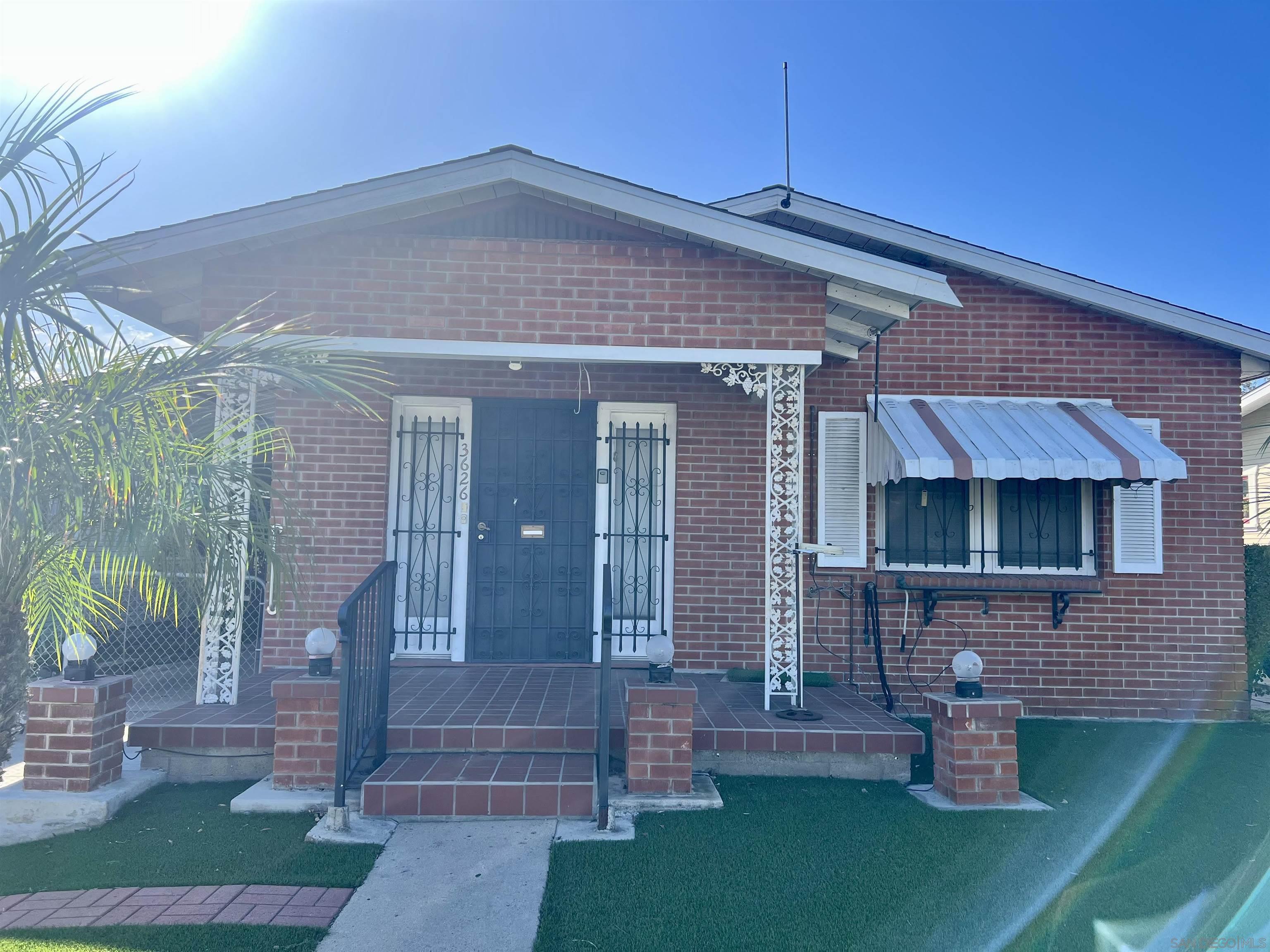 Front Image Thumbnail for SD260005567