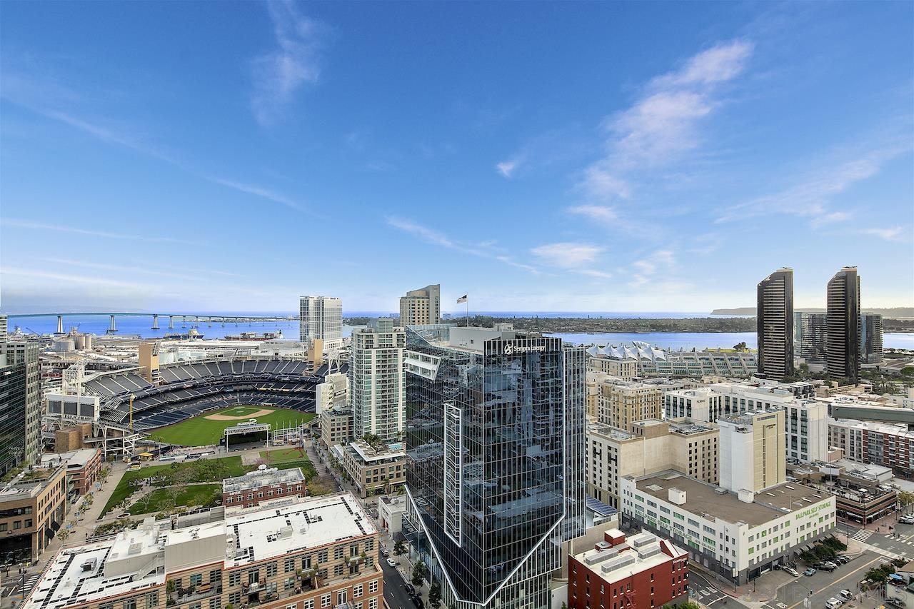 Detail Gallery Image 13 of 39 For 800  the Mark Ln  2803, San Diego,  CA 92101 - 3 Beds | 3 Baths