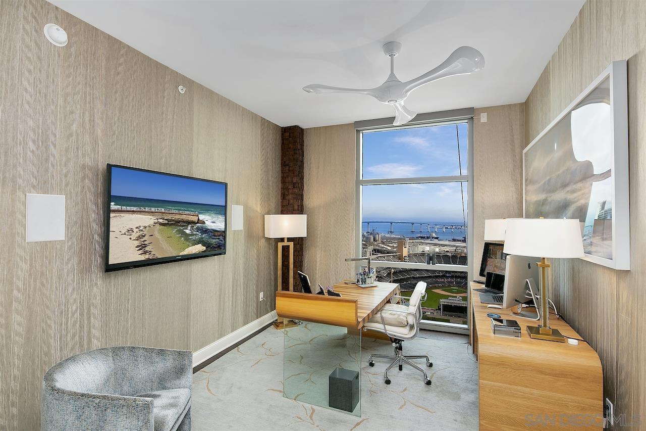 Detail Gallery Image 23 of 39 For 800  the Mark Ln  2803, San Diego,  CA 92101 - 3 Beds | 3 Baths