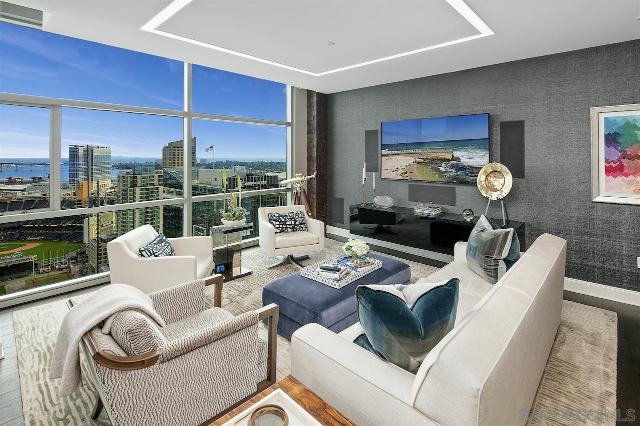 Detail Gallery Image 4 of 39 For 800  the Mark Ln  2803, San Diego,  CA 92101 - 3 Beds | 3 Baths