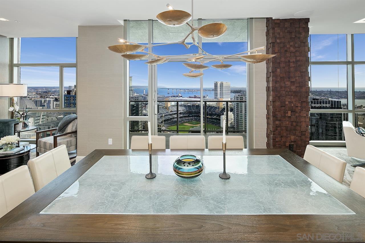 Detail Gallery Image 8 of 39 For 800  the Mark Ln  2803, San Diego,  CA 92101 - 3 Beds | 3 Baths