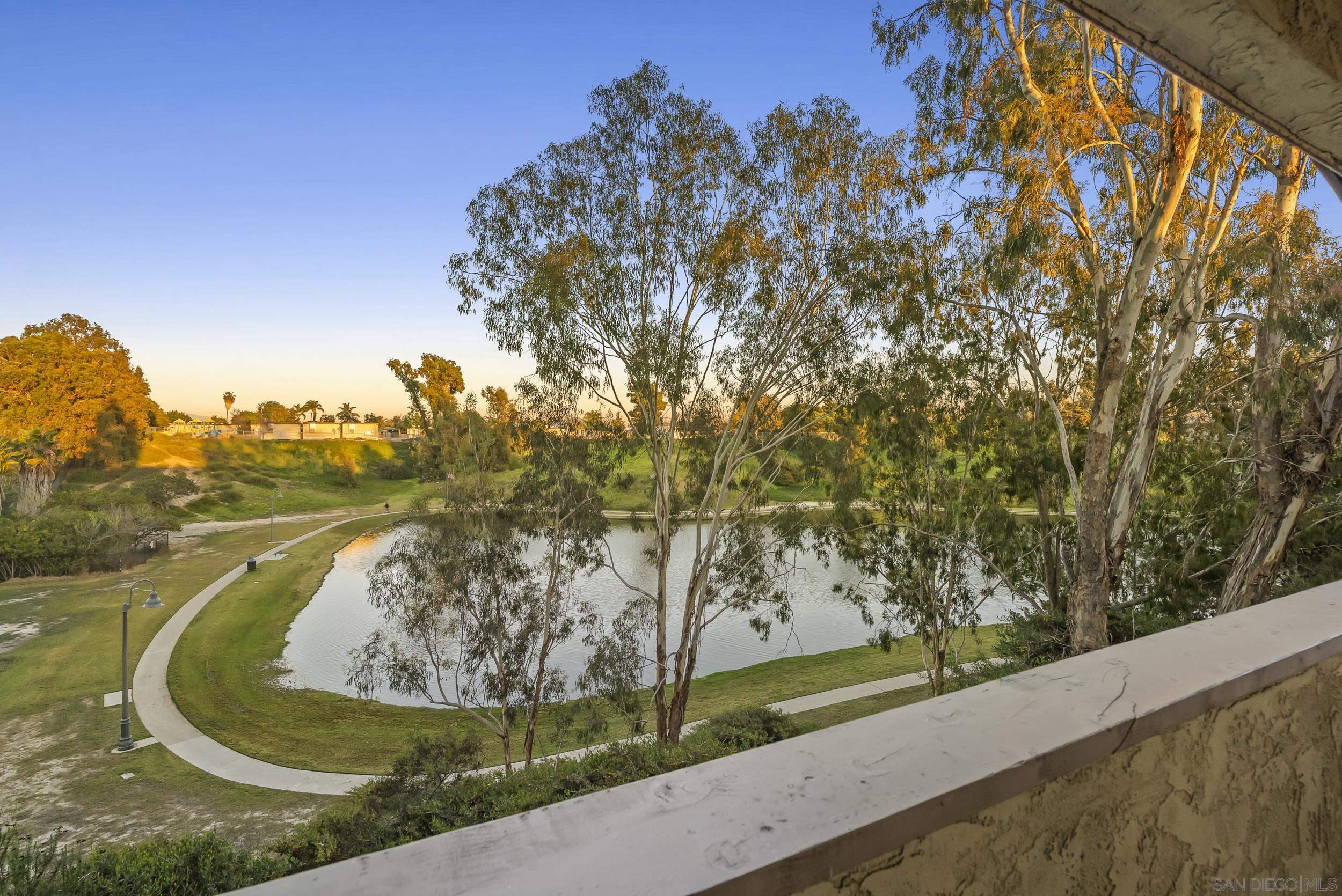 Detail Gallery Image 18 of 22 For 522  Calle Montecito  #114,  Oceanside,  CA 92057 - 2 Beds | 2 Baths