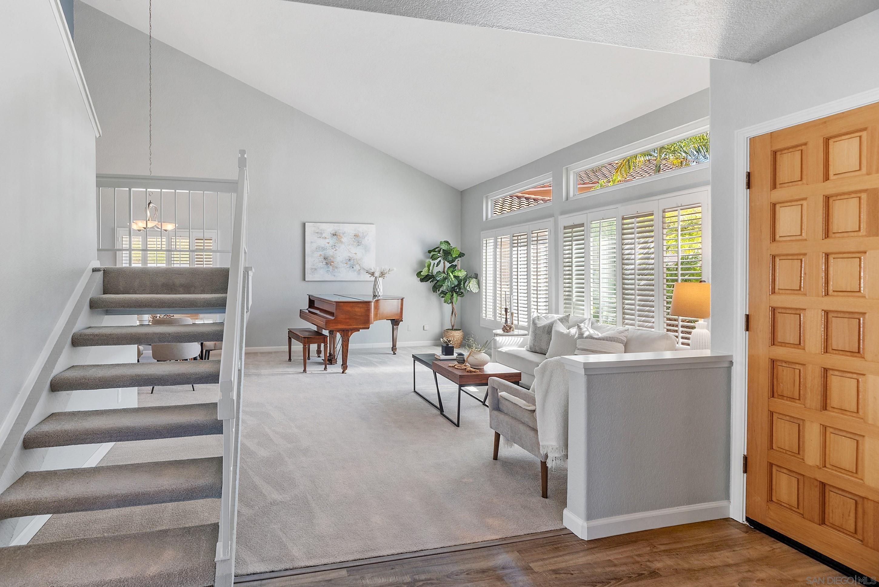 Detail Gallery Image 14 of 56 For 2622  Half Dome Pl, Carlsbad,  CA 92010 - 4 Beds | 3 Baths