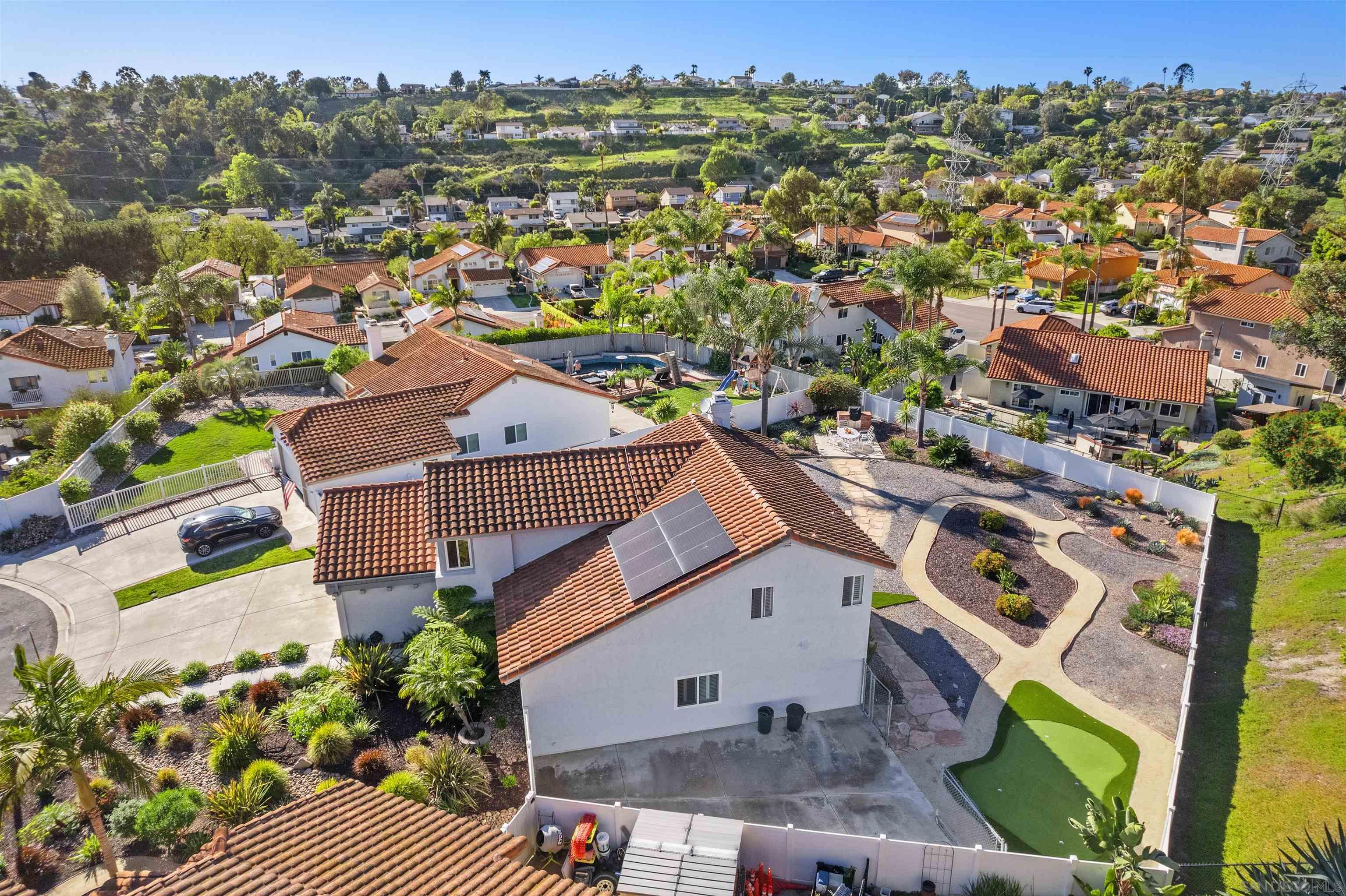 Detail Gallery Image 4 of 56 For 2622  Half Dome Pl, Carlsbad,  CA 92010 - 4 Beds | 3 Baths