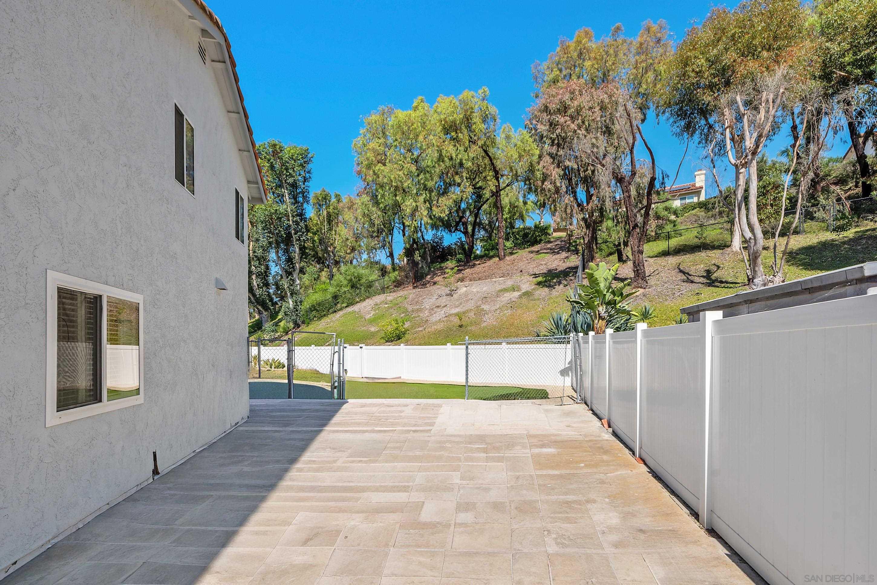 Detail Gallery Image 55 of 56 For 2622  Half Dome Pl, Carlsbad,  CA 92010 - 4 Beds | 3 Baths