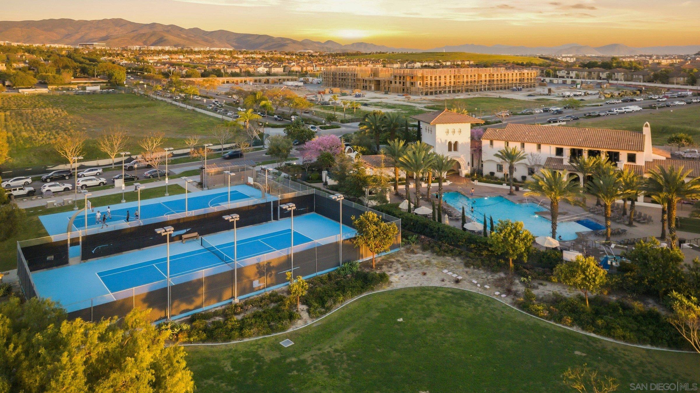 Detail Gallery Image 49 of 66 For 1512  Donze Ave, Chula Vista,  CA 91913 - 4 Beds | 3 Baths