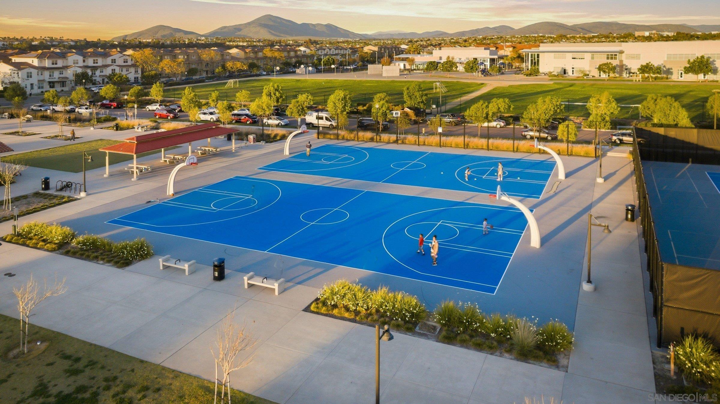 Detail Gallery Image 63 of 66 For 1512  Donze Ave, Chula Vista,  CA 91913 - 4 Beds | 3 Baths