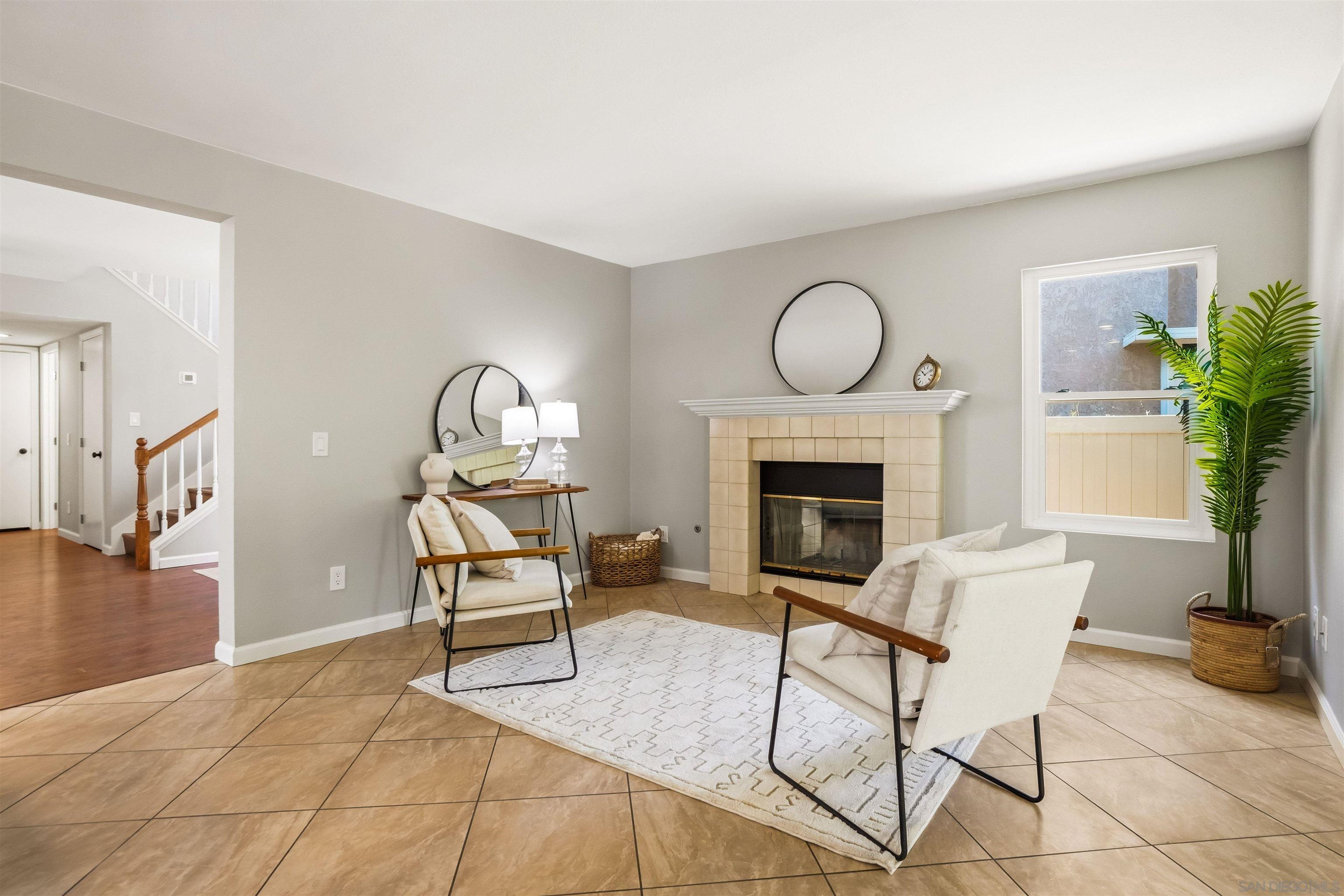 Detail Gallery Image 11 of 34 For 10684  Stanwell Pl, San Diego,  CA 92126 - 4 Beds | 2/1 Baths