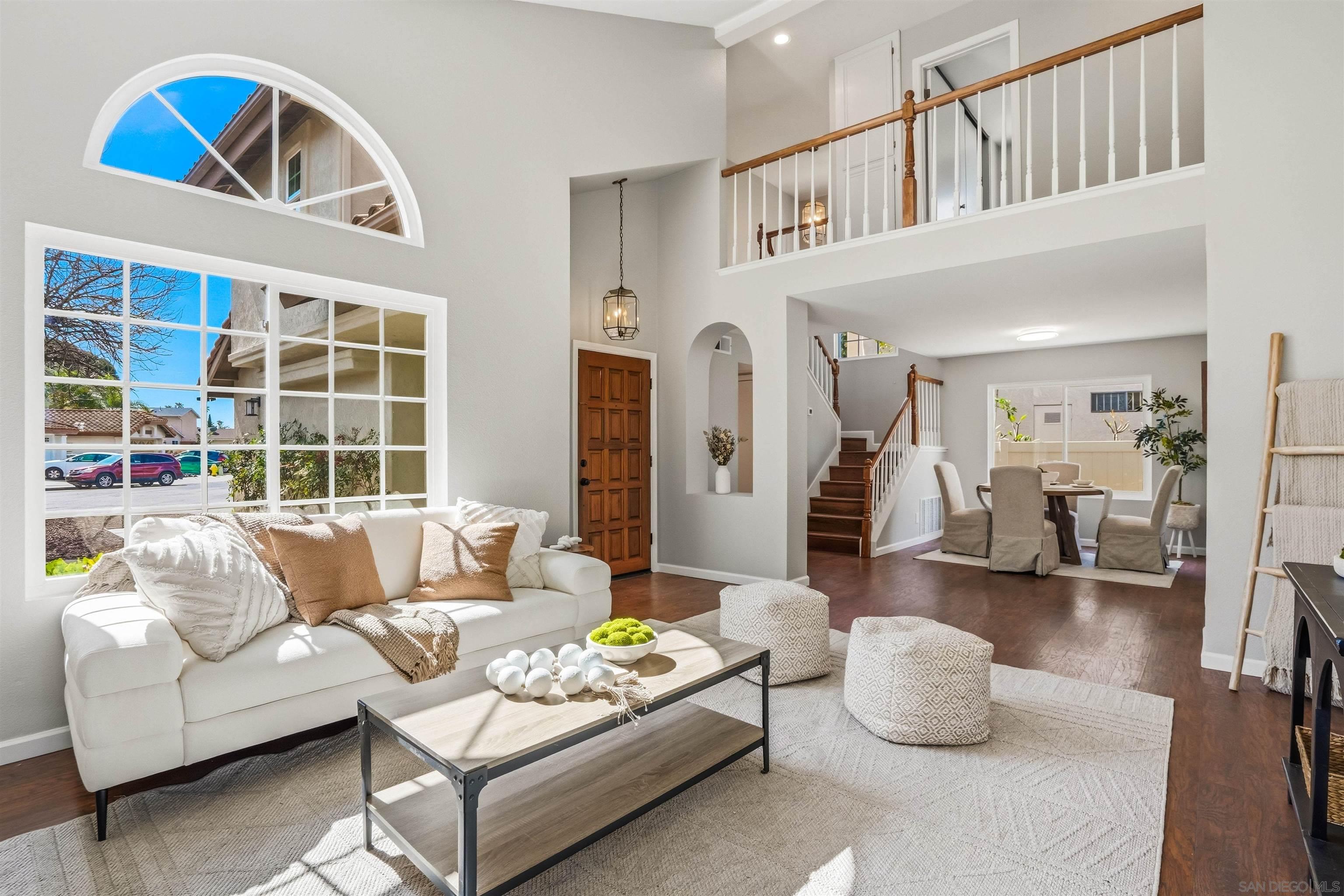 Detail Gallery Image 5 of 34 For 10684  Stanwell Pl, San Diego,  CA 92126 - 4 Beds | 2/1 Baths