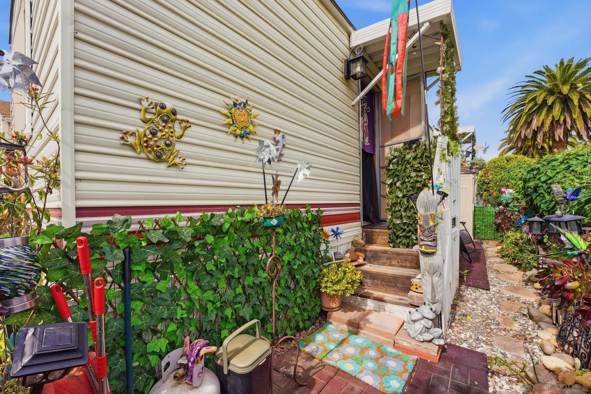 Detail Gallery Image 22 of 24 For 2030  Black Canyon Rd  Spc 12,  Ramona,  CA 92065 - 1 Beds | 1 Baths