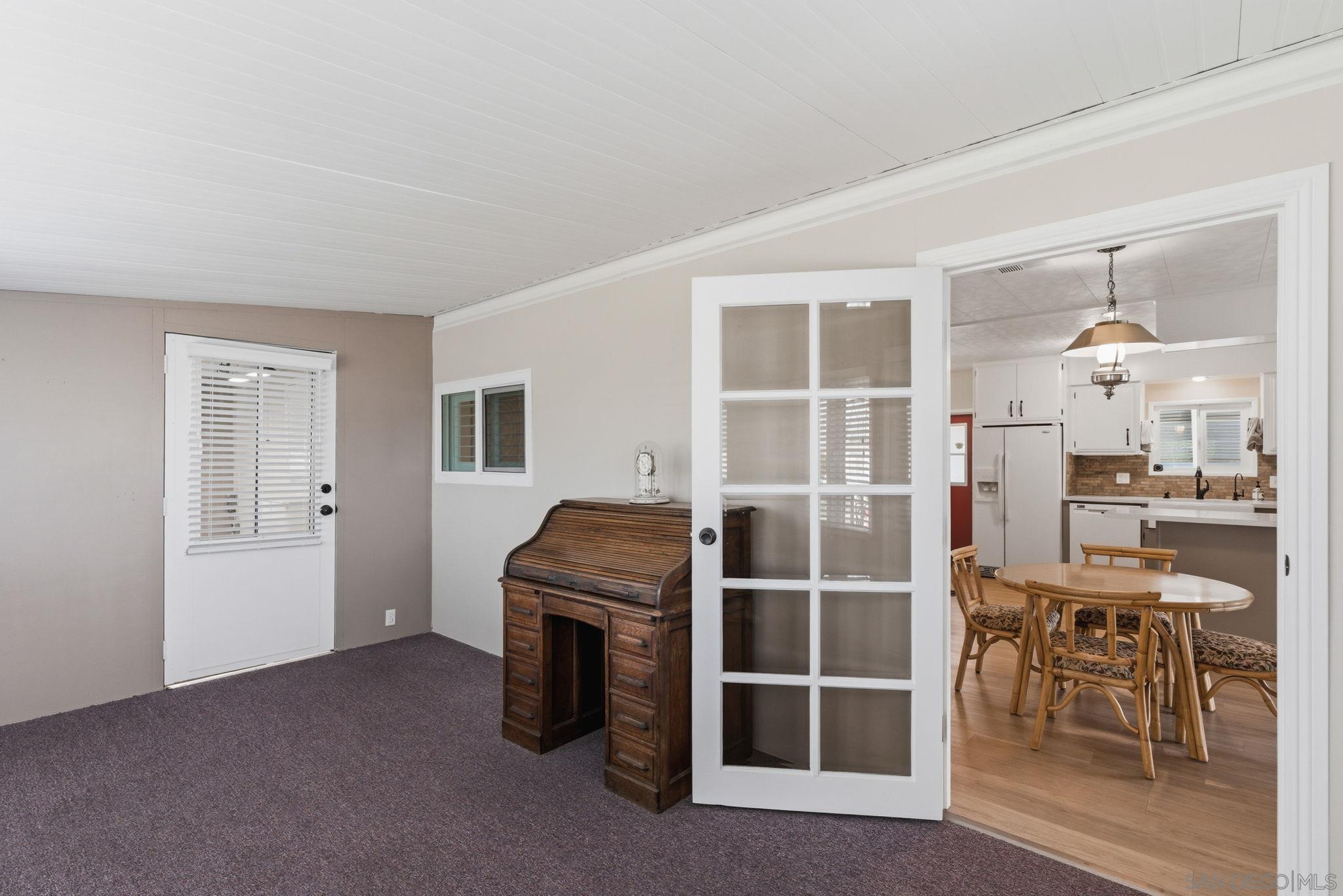 Detail Gallery Image 10 of 25 For 521  Orange Ave  34, Chula Vista,  CA 91911 - 2 Beds | 2 Baths