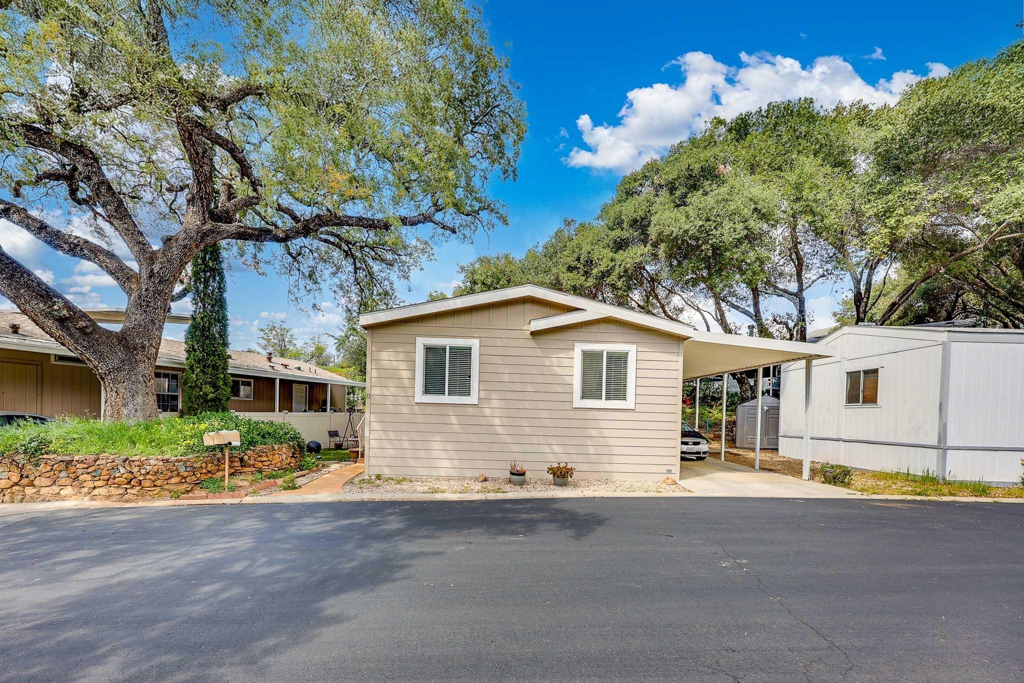 Detail Gallery Image 2 of 43 For 3505  Alpine Blvd  #SPC 11,  Alpine,  CA 91901 - 3 Beds | 2 Baths