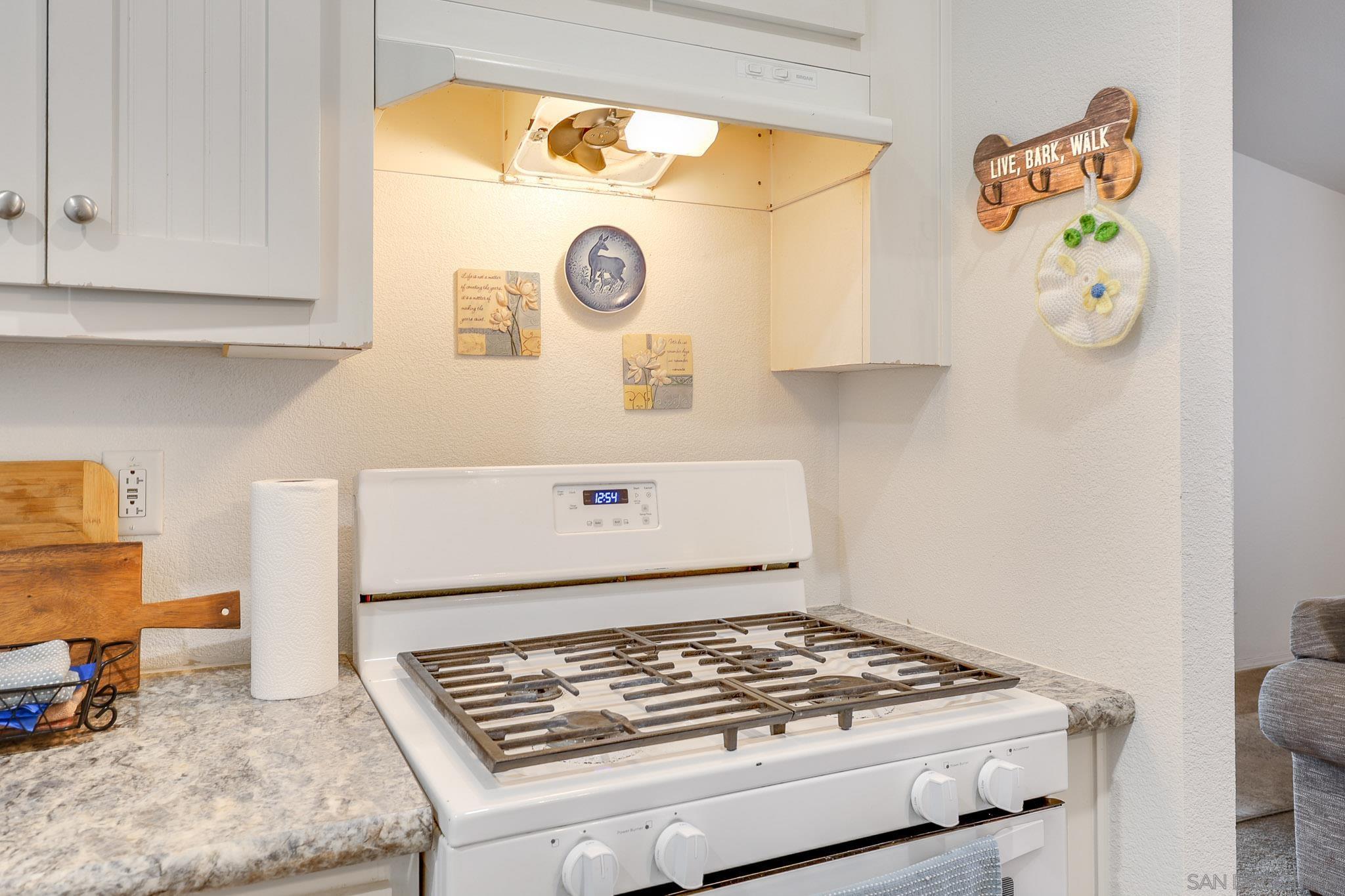 Detail Gallery Image 14 of 43 For 3505  Alpine Blvd  #SPC 11,  Alpine,  CA 91901 - 3 Beds | 2 Baths