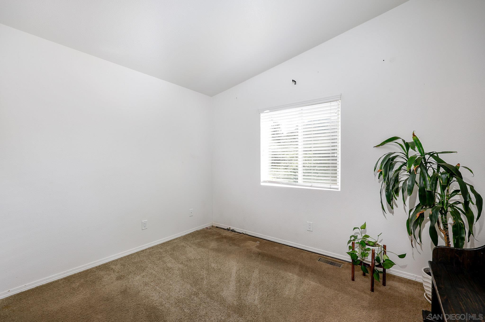 Detail Gallery Image 20 of 43 For 3505  Alpine Blvd  #SPC 11,  Alpine,  CA 91901 - 3 Beds | 2 Baths