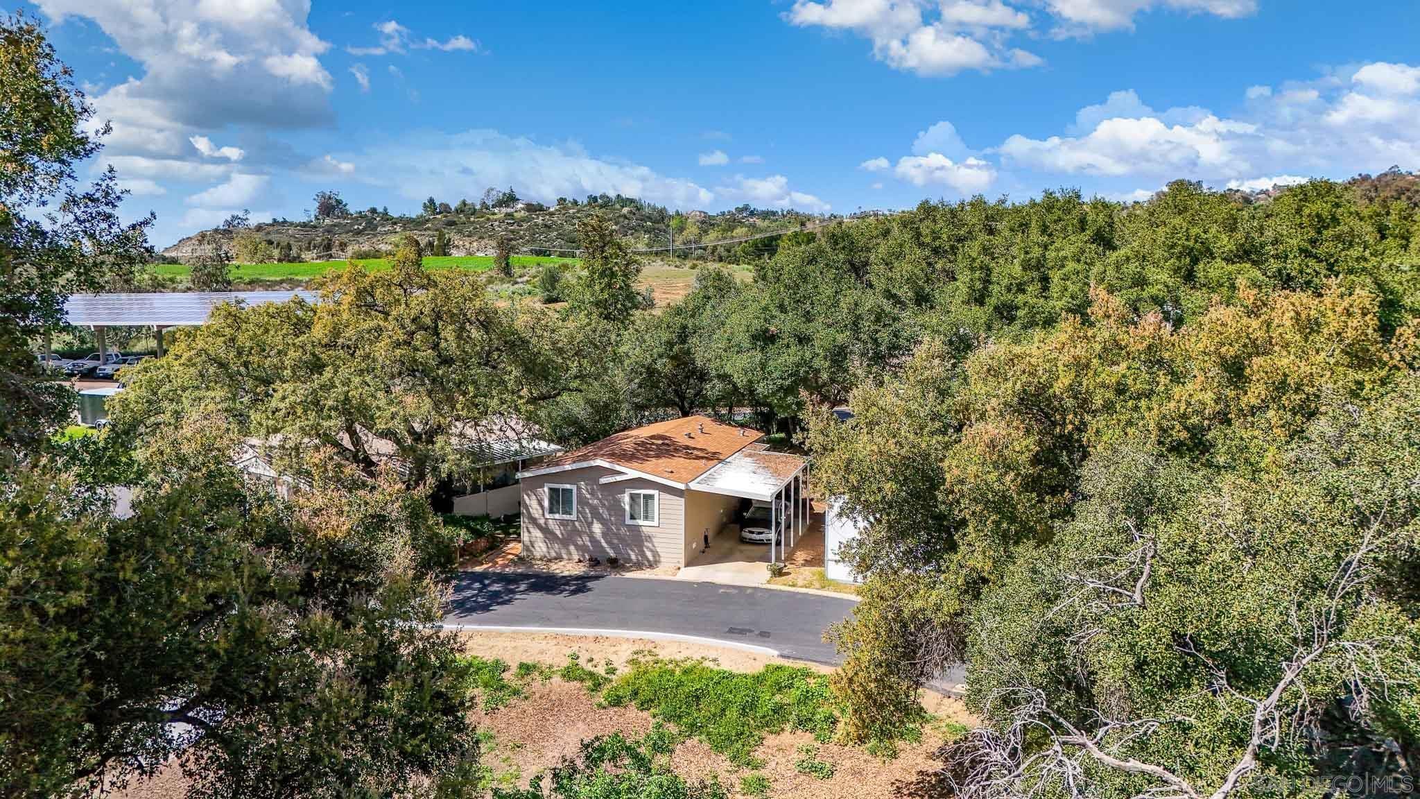 Detail Gallery Image 3 of 43 For 3505  Alpine Blvd  #SPC 11,  Alpine,  CA 91901 - 3 Beds | 2 Baths