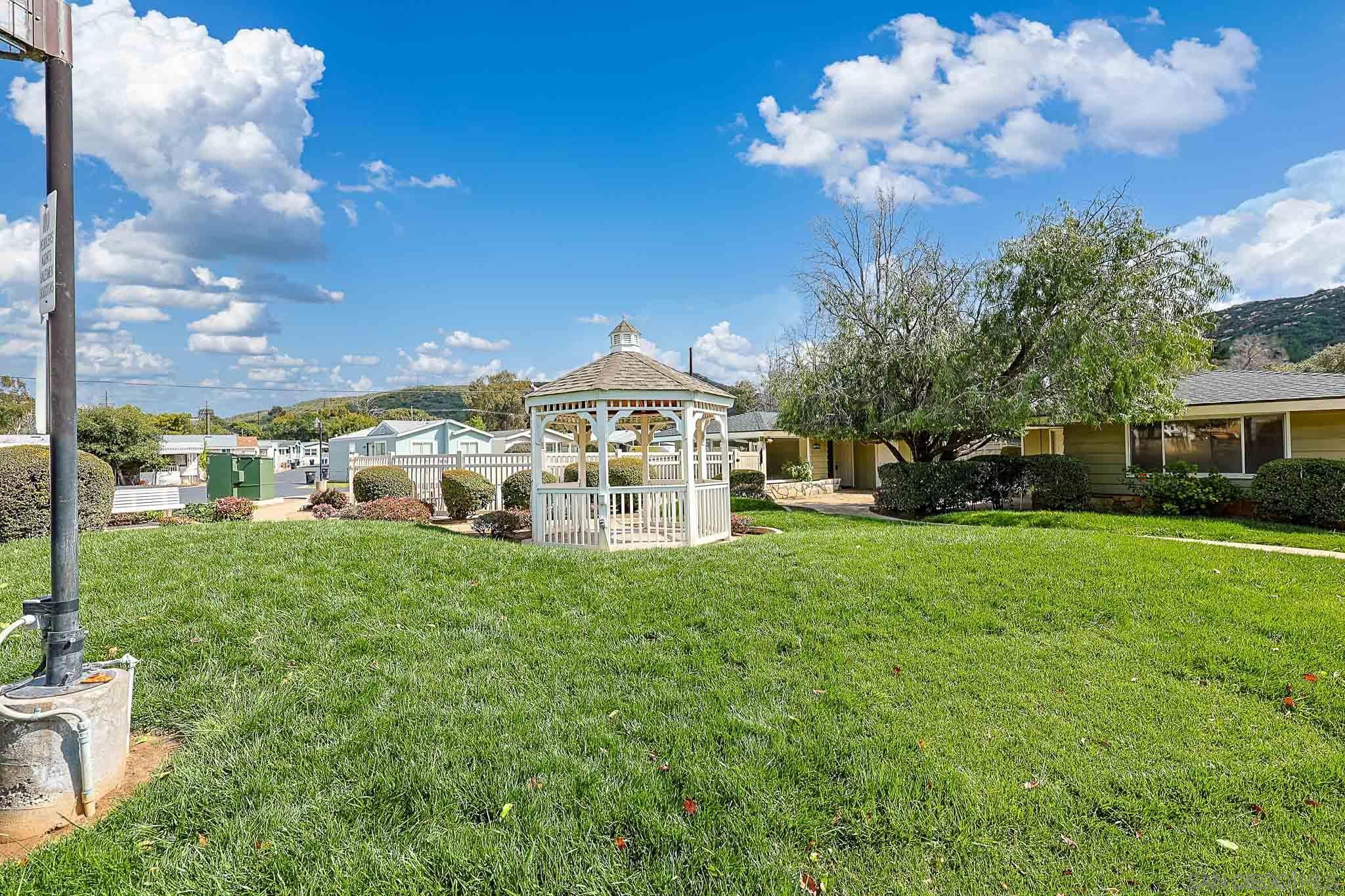 Detail Gallery Image 27 of 43 For 3505  Alpine Blvd  #SPC 11,  Alpine,  CA 91901 - 3 Beds | 2 Baths