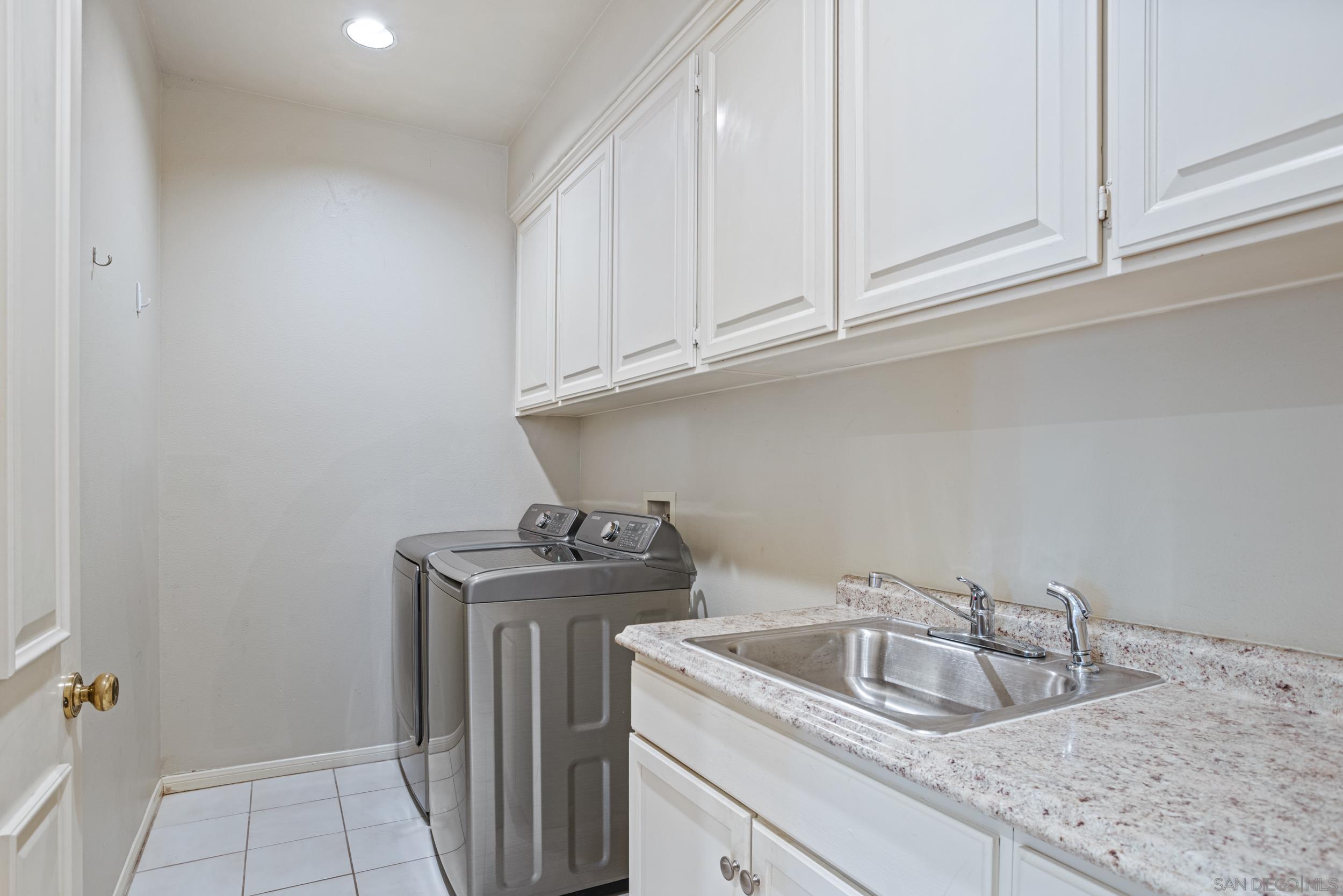 Detail Gallery Image 31 of 38 For 7132  Tern Place, Carlsbad,  CA 92011 - 4 Beds | 3/1 Baths