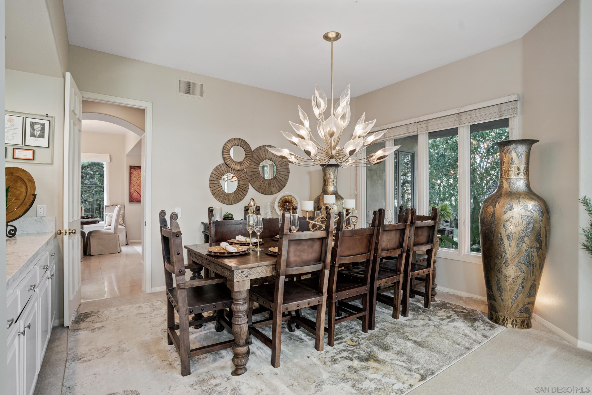 Detail Gallery Image 10 of 32 For 7132  Tern Place, Carlsbad,  CA 92011 - 4 Beds | 3/1 Baths