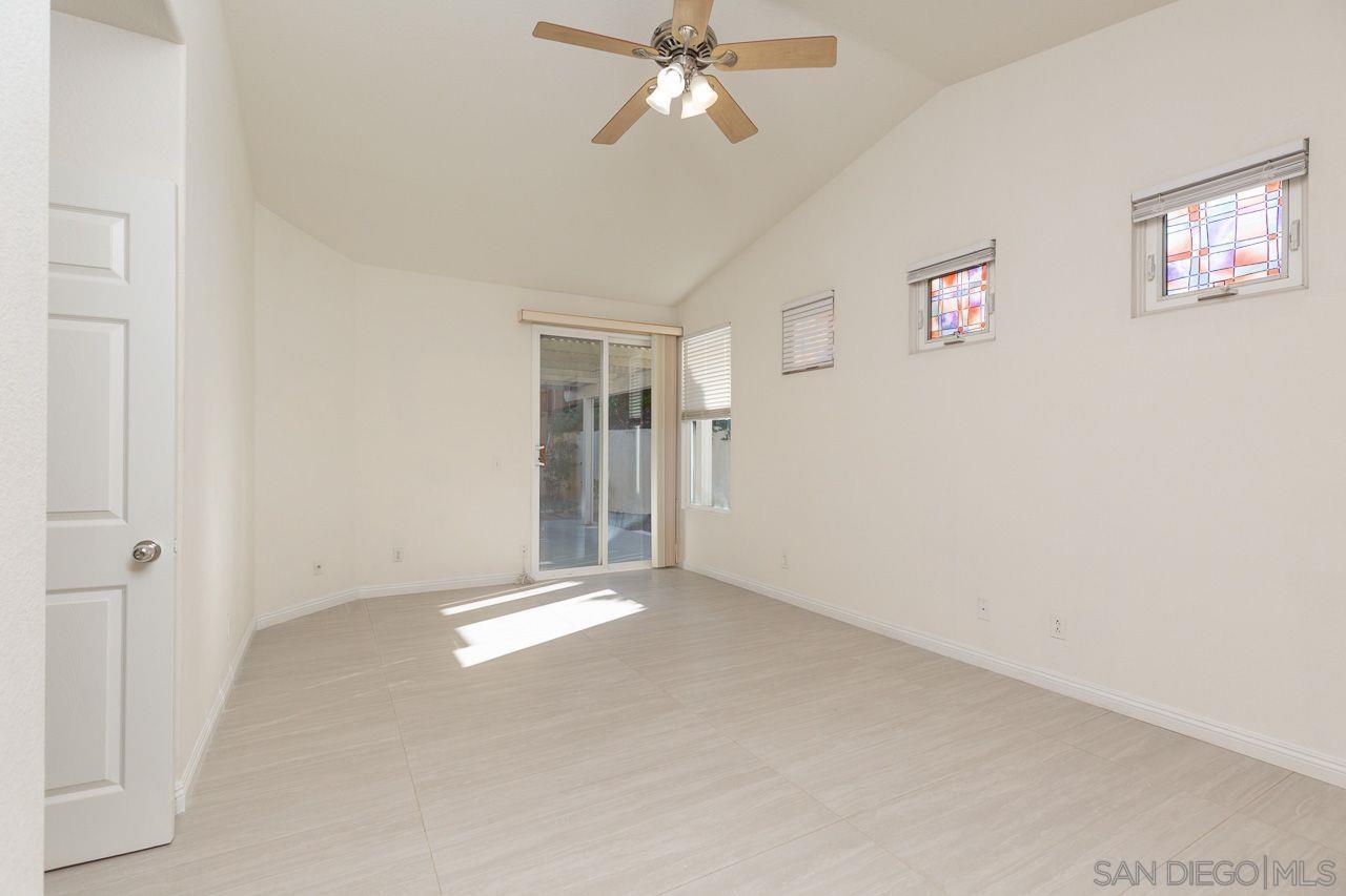 Detail Gallery Image 17 of 33 For 1217  Ridgegrove L, Escondido,  CA 92029 - 4 Beds | 2 Baths