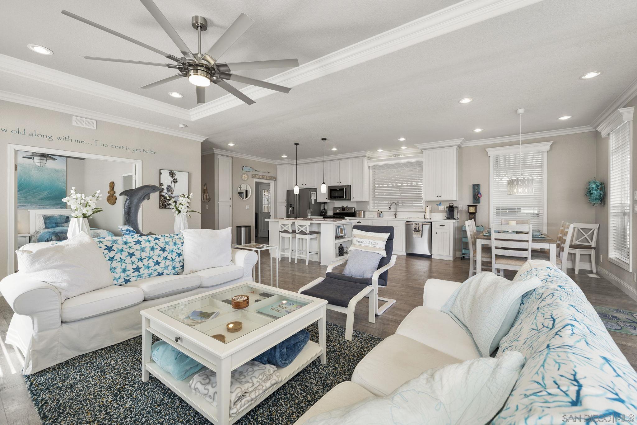 Detail Gallery Image 2 of 57 For 7313  Santa Barbara St  #294,  Carlsbad,  CA 92011 - 3 Beds | 2 Baths