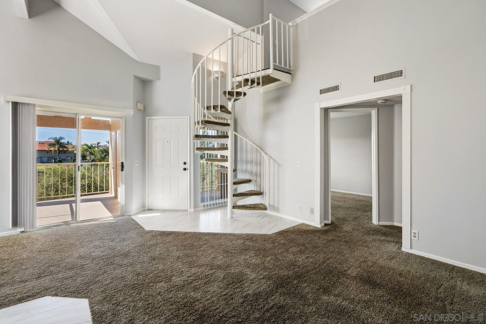 Detail Gallery Image 11 of 33 For 7330  Calle Cristobal  #88,  San Diego,  CA 92126 - 3 Beds | 2 Baths