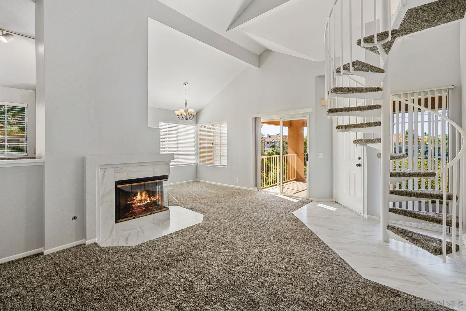 Detail Gallery Image 7 of 33 For 7330  Calle Cristobal  #88,  San Diego,  CA 92126 - 3 Beds | 2 Baths