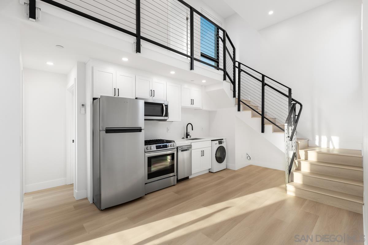 Detail Gallery Image 14 of 28 For 5727  Lauretta St, San Diego,  CA 92110 - – Beds | – Baths