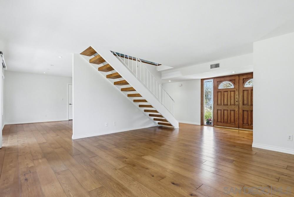 Detail Gallery Image 12 of 57 For 7228  Wembley, San Diego,  CA 92120 - 4 Beds | 2 Baths