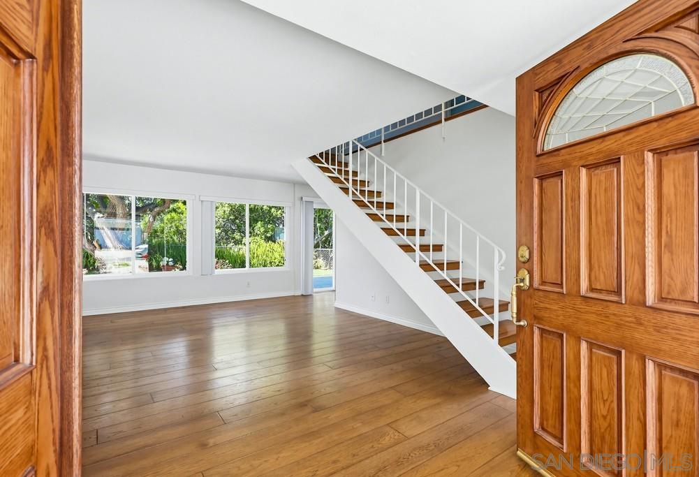 Detail Gallery Image 5 of 57 For 7228  Wembley, San Diego,  CA 92120 - 4 Beds | 2 Baths