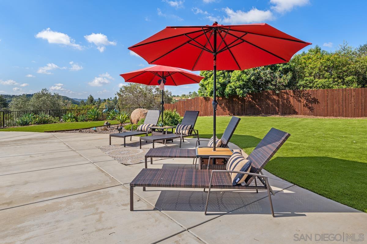 Detail Gallery Image 6 of 65 For 14284  Hacienda Lane, Poway,  CA 92064 - 4 Beds | 2 Baths